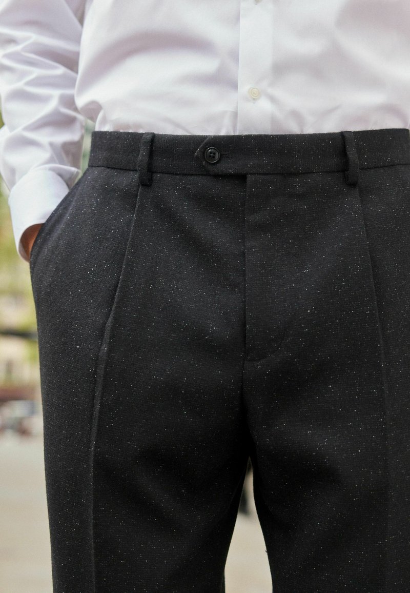 Next STRAIGHT FIT ITALIAN FABRIC - Suit trousers - black