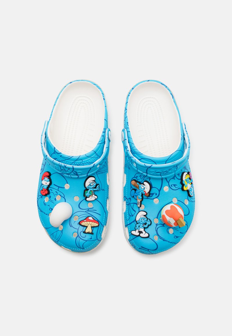 crocs shoes characters