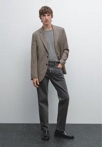 Massimo Dutti Jeans Tapered Fit - grey