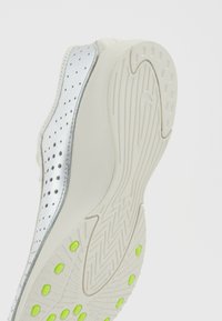 Nike Sportswear AIR SUPERFLY - Sapatilhas - pale ivory/silver-coloured