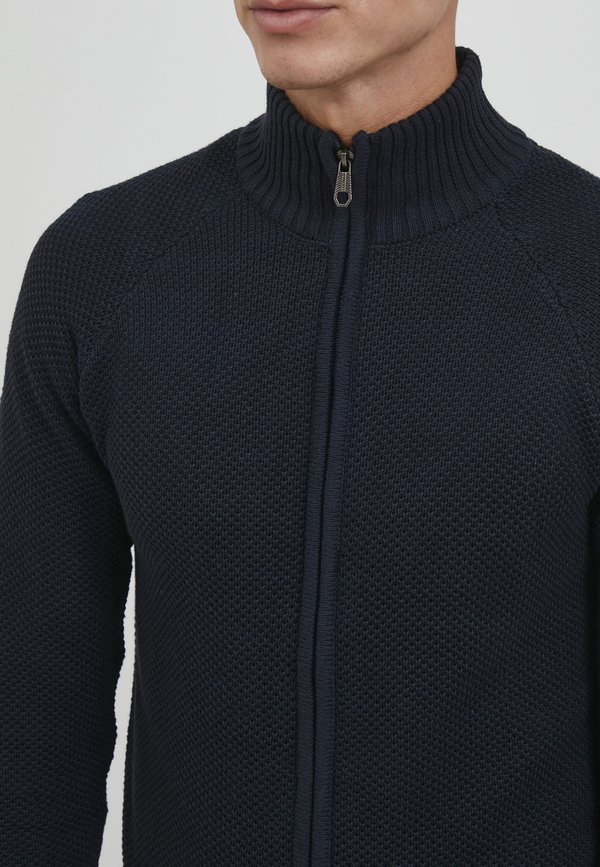 PRSteffan - Cardigan4