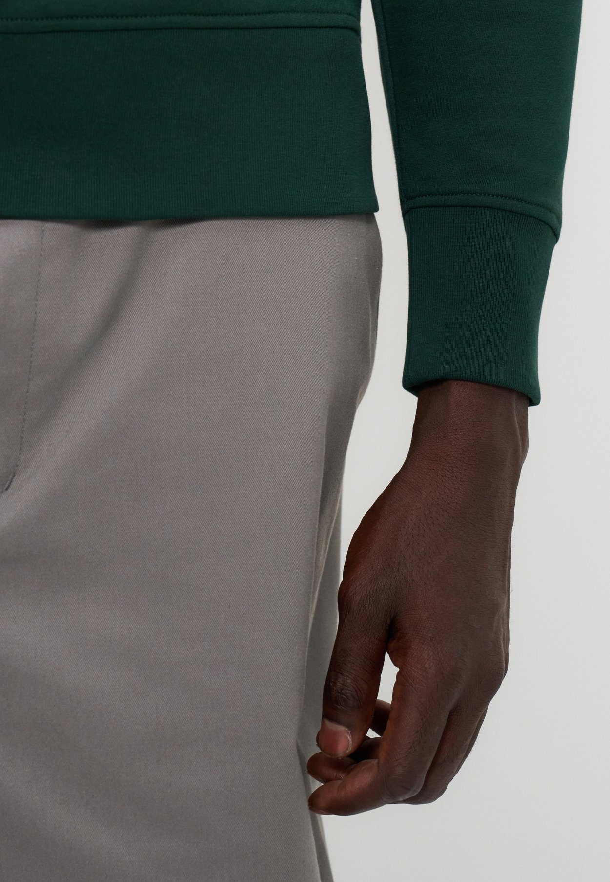Kapuzenpullover