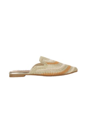 Mule flat slip-on con punta a punta, motivo intrecciato beige e arancione, e un tacco basso in legno.