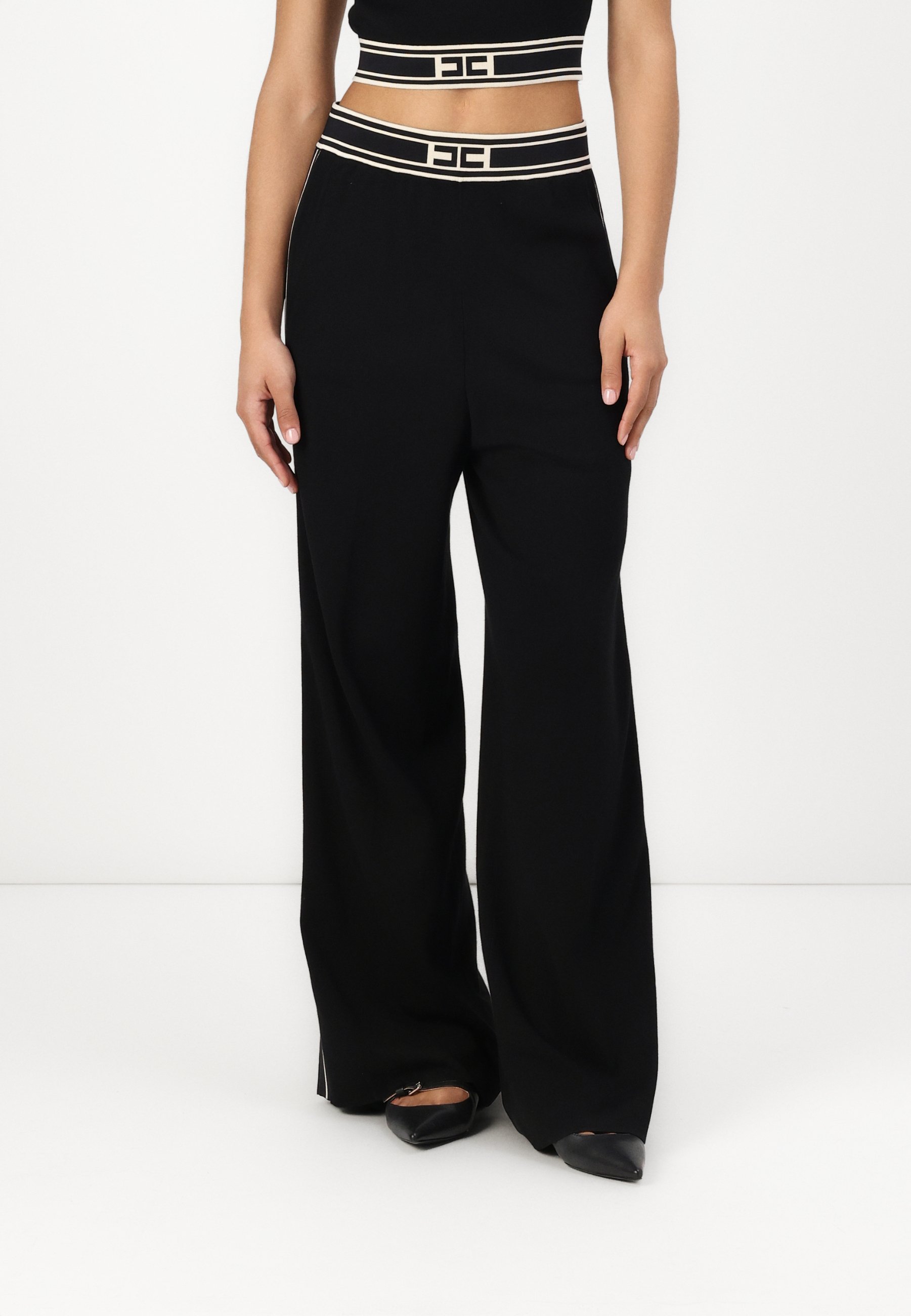 パンツ ELISABETTA FRANCHI PANTS NERO Elisabetta Franchi stretch crepe trousers with belt for