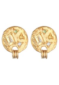 Kuldse ümmargused kõrvarõngad, millel on tekstuuriga pind, kaunistatud kollaste ja roheliste gemidega ning selge kristalli aktsendiga.