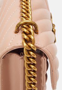 Pinko LOVE ONE MINI  - Torba čez telo - pink dusty pink