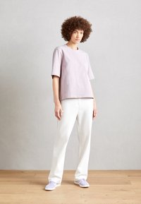 Lindex LOLA - Jednoduché tričko - light dusty lilac