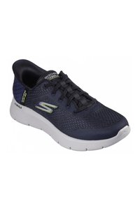Sneaker di un blu scuro con parte superiore in rete, design con lacci, suola bianca e logo Skechers. Presenta motivi testurizzati sui lati.