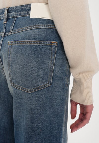 CLOSED GILLAN - Wide Leg - mid blue