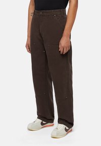 Dickies Stoffhose - dark brown