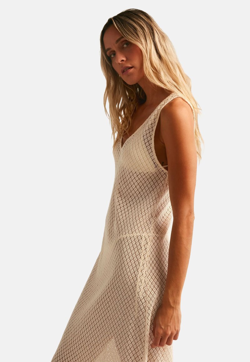 Robin Collection PAROS - Vestido de punto - ecru