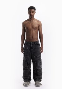 FAVELA MULTI POCKET UNISEX - Relaxed fit jeans - black