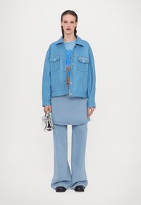 Stieglitz KISHA - Casaco de couro - blue