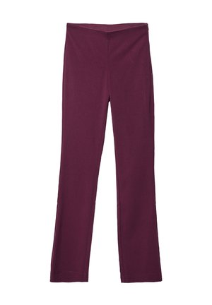 Pantalon extensible bordeaux avec une silhouette ajustée et une texture douce. Doté d'une taille large et d'une coupe droite.