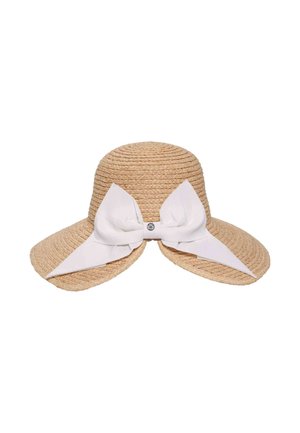 Weitkrempiger gewebter Strohhut mit einer großen weißen Stoffschleife, die um die Basis der Krone gebunden ist.