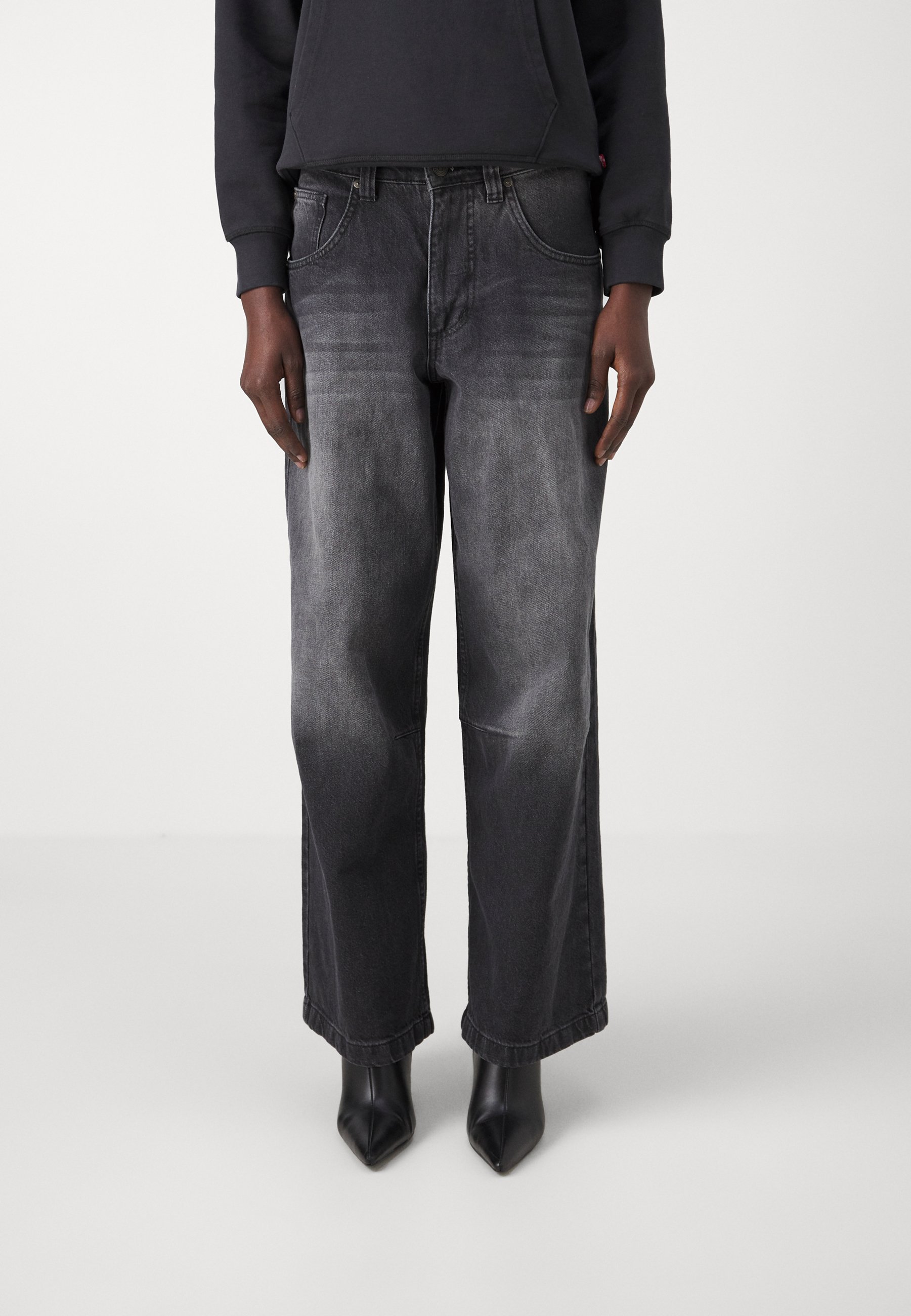 ウォッシュドデニムacne studios jaded london 地底人似