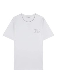 Hvid bomulds t-shirt med korte ærmer, rund halsudskæring og et lille trykt design på venstre bryst, der viser en simpel stregtegning.