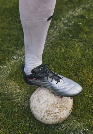 KING PRO FG/AG - Zapatillas fútbol para césped artificial - silver/black/sun struck/white