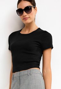 Next SLIM FIT SHORT SLEEVE CREW NECK   - T-shirts basic - black