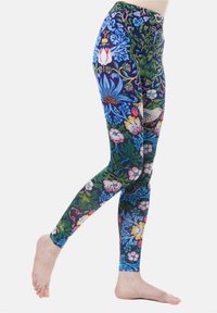 Kwiatowe legginsy w mieszance odcieni niebieskiego, zielonego i różowego, charakteryzujące się dopasowanym krojem z detalicznymi wzorami botanicznymi oraz wysokim stanem.