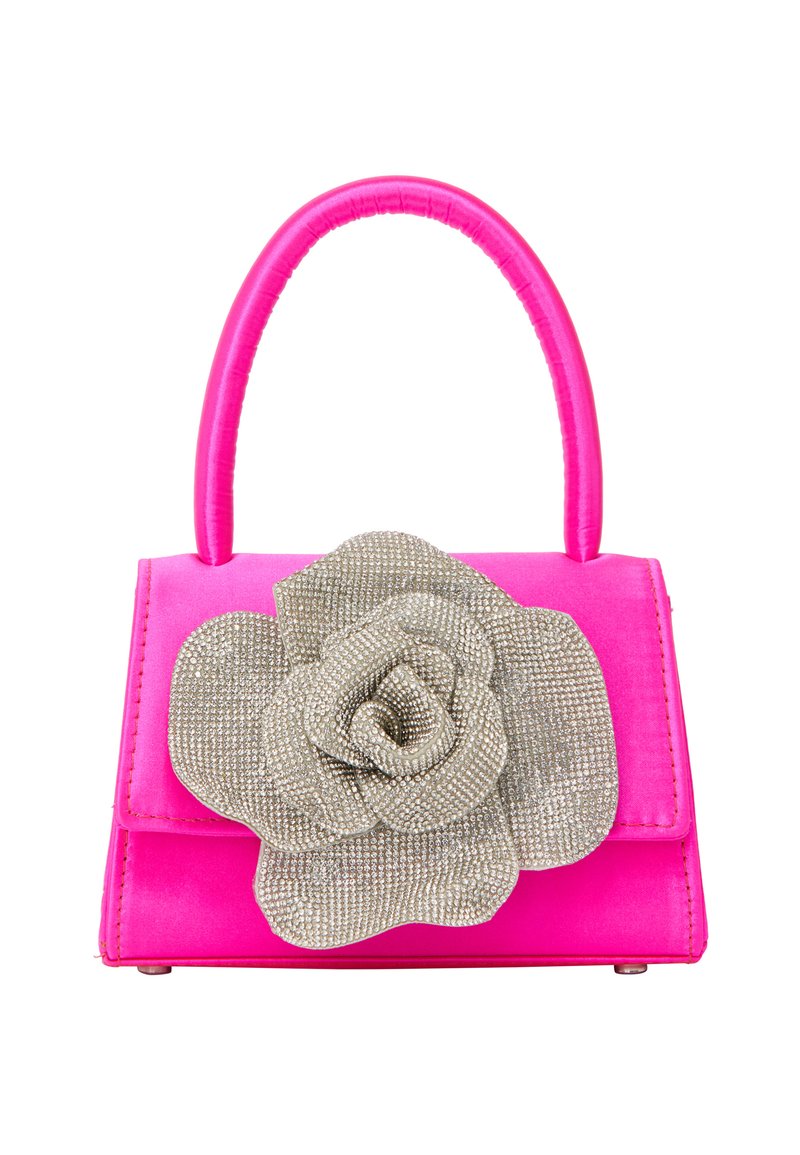 Rosa håndtaske med en struktureret design, prydet med en tekstureret sølvrose dekoration på fronten og et indpakket håndtag.