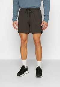 ICANIWILL STRIDE SHORTS - Pantalón corto de deporte - charcoal
