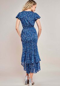 Goddiva PRINTED WRAP HIGH AND LOW MAXI - Vestito elegante - navy
