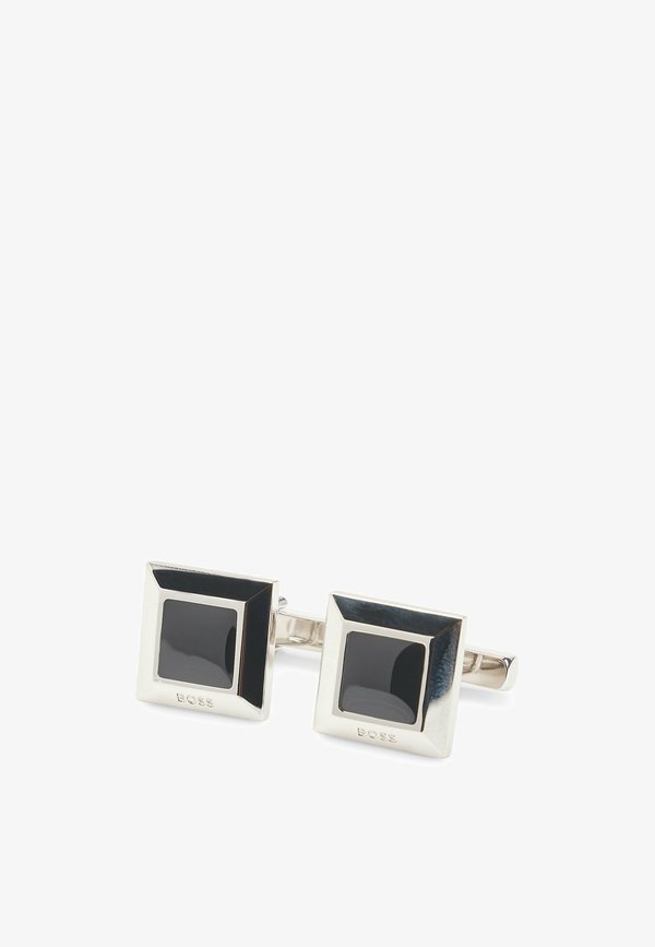 PYRAMID - Cufflinks3