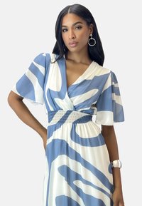 Elara Robe longue - blau