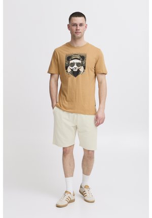 Blend BHBRODY SHORTS REGULAR FIT - Dresside alumine osa - bleached sand