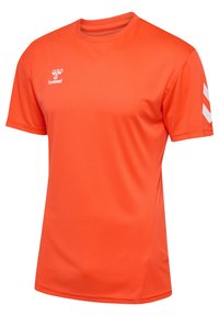 Maglietta sportiva a manica corta di colore arancione brillante, realizzata in tessuto leggero. Presenta un logo bianco e un motivo a chevron sulle maniche.