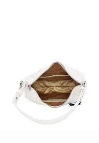 Weiße Lederhandtasche mit einem Reißverschluss, beige Innenauskleidung, zwei Fächern und einem abnehmbaren Tragegurt für vielseitige Trageoptionen.