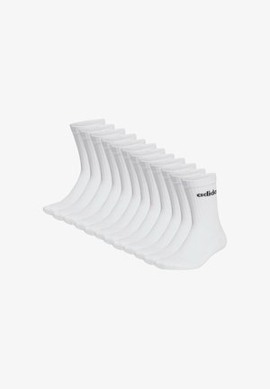 Twaalf paren witte katoenen crew-sokken, met ribbelstructuur, verstevigde teen en zwart "adidas"-logo op de boord.
