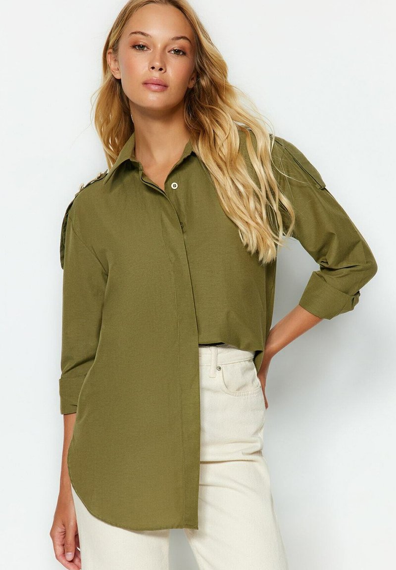 Trendyol Overhemdblouse groen
