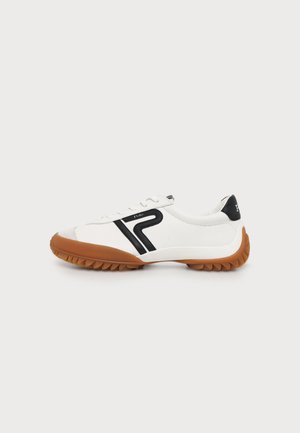 Polo Ralph Lauren, TREAD LW TP SNEAKERS LOW TOP LACE - Tenisky - deckwash white/ black