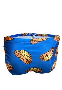 Blå simbyxor med ett upprepat mönster av orange croissanter med gula detaljer. Tillverkade av stretchigt, lätt material.