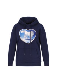 Sudadera con capucha azul marino con bolsillo frontal, que presenta un gráfico en forma de corazón de un oso polar blanco sobre un fondo azul.