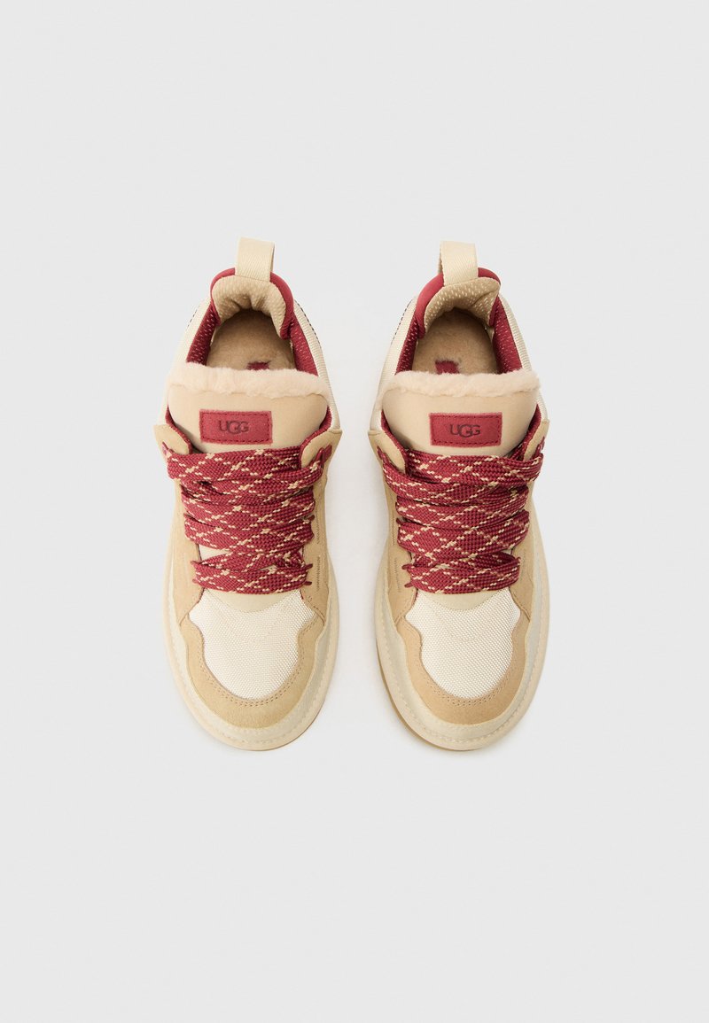 UGG LOWMEL - Sneaker low - driftwood/biking red