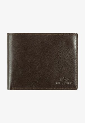 Bruine leren portemonnee met een gestructureerd oppervlak, bi-fold ontwerp en een reliëflogo in de rechter onderhoek.