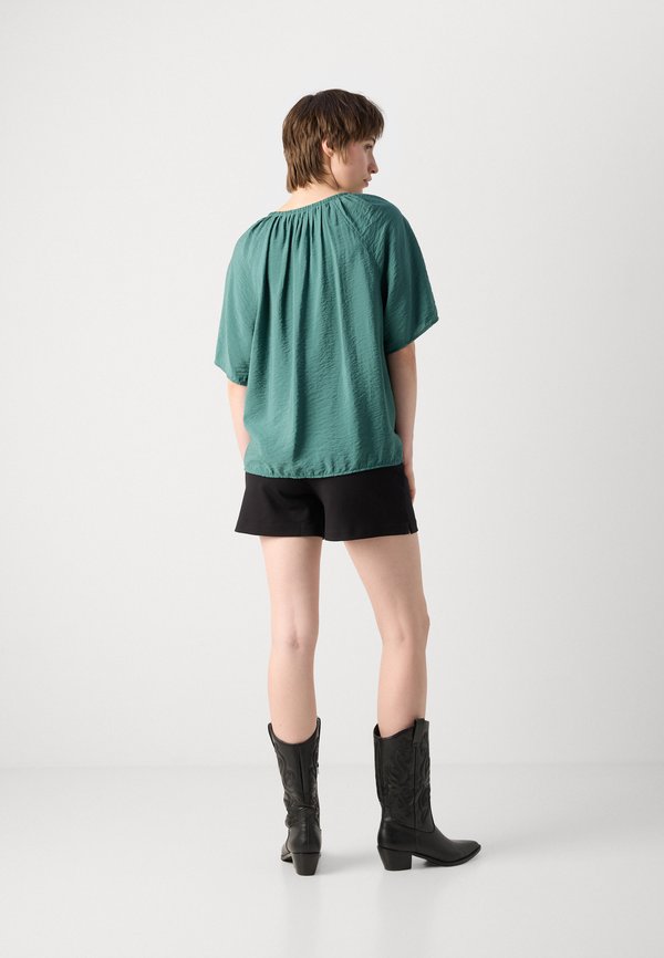 BLOUSE ROUND NECK WITH DRAWSTRING AND GATHERING SOLID - Blouse - summer pine4