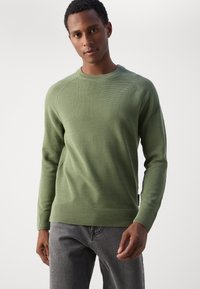 Marc O'Polo CREWNECK WITH RAGLAN WAVE STRUCTURE - Džemper - victorian mist