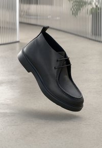 LEATHER - Rennot nauhakengät - black