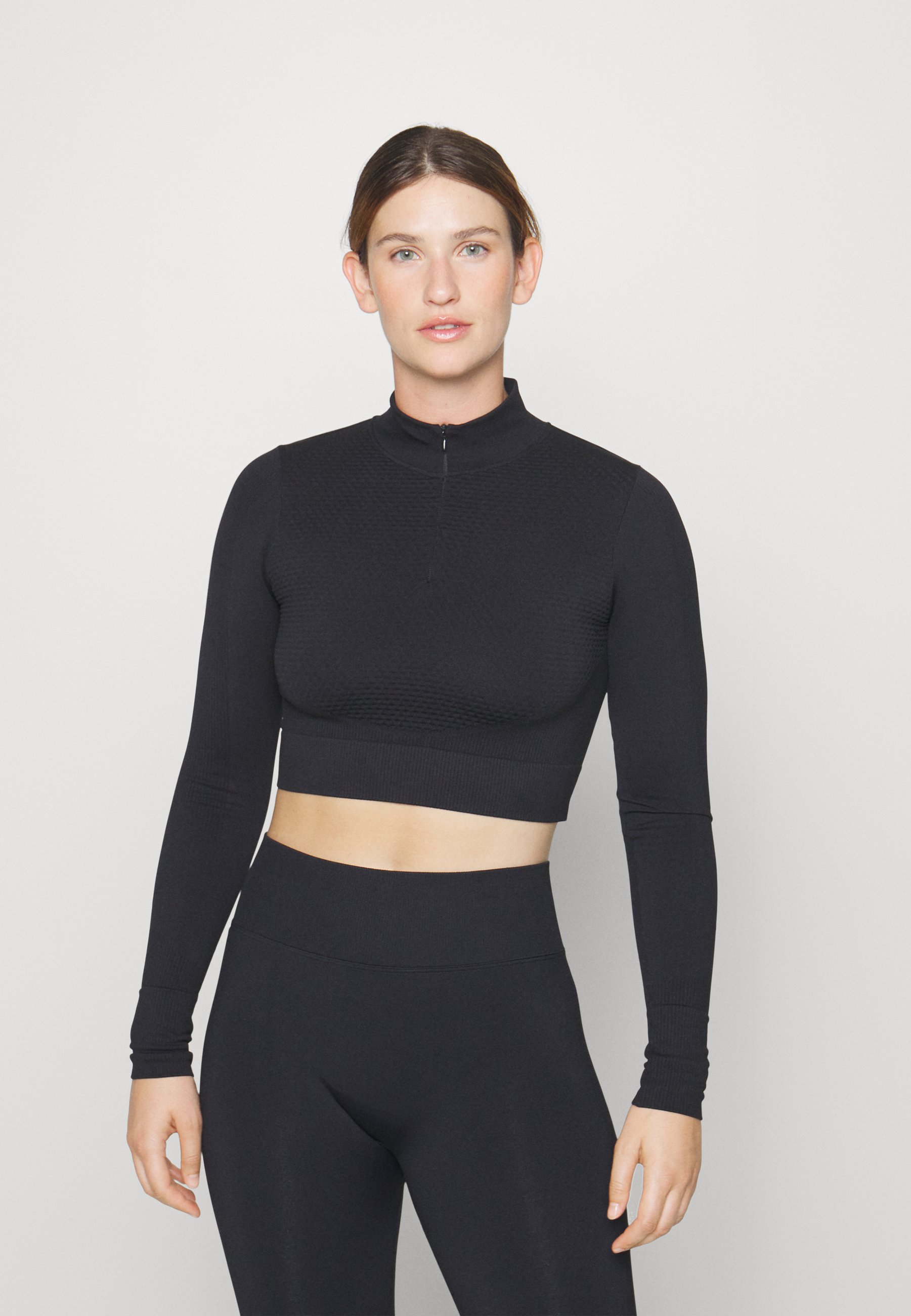 Cotton On Body SEAMLESS HALF ZIP LONG SLEEVE Long sleeved top black Zalando.ie