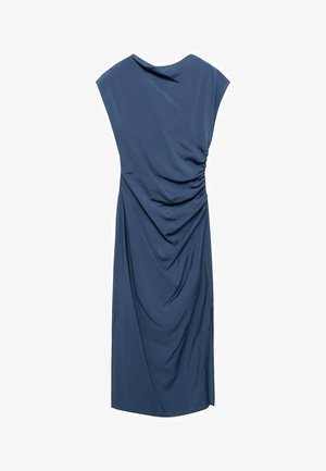 Rochie albastră cu un design drapat, având o textură volanată pe laterale. Mâneci scurte și o siluetă dreaptă. Material moale.