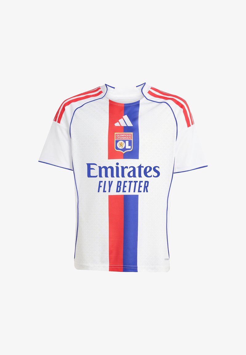 Camiseta de fútbol blanca con rayas rojas y azules, texto "Emirates Fly Better" y el logo del Olympique Lyonnais. Mangas cortas, tejido de malla.