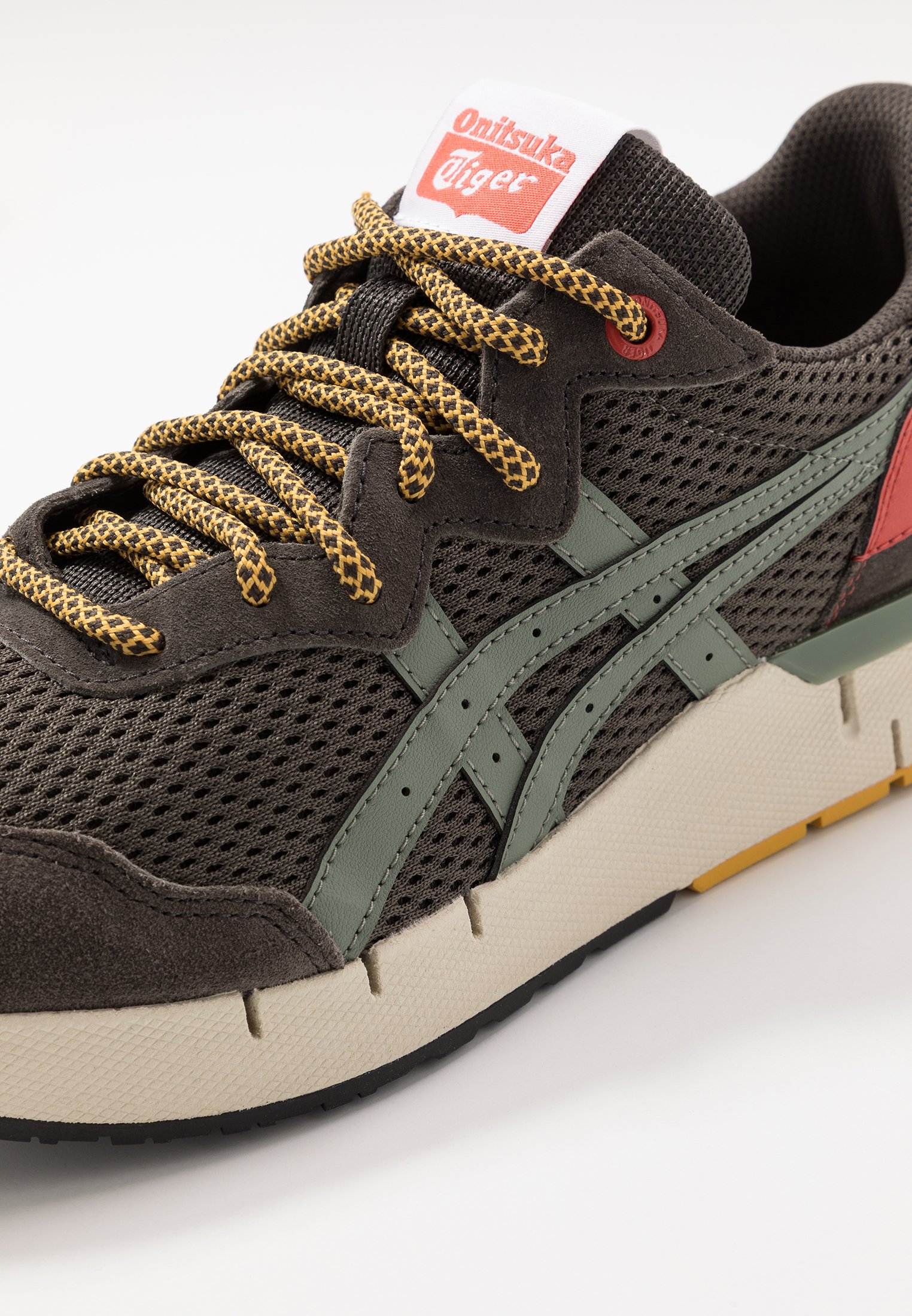 onitsuka tiger dark sepia