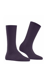 Skarpetki prążkowane w głęboki fioletowym kolorze, o klasycznym wzorze, wykonane z miękkiego materiału, z wzmocnionymi częściami palców i pięt.