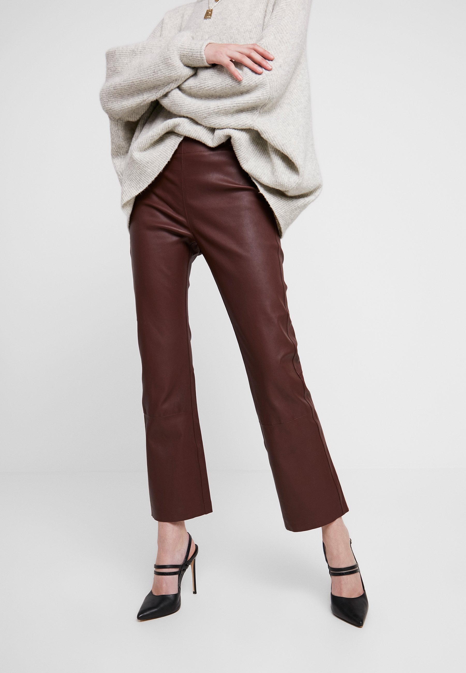 Brune InWear Bukser & shorts | Dame | Nye bukser på nett hos Brune InWear Bukser & shorts | Dame | Nye bukser på nett hos