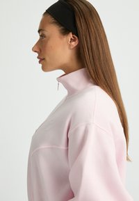 Röhnisch SOFT - Felpa - cradle pink