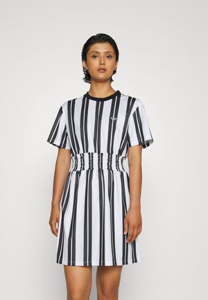 DRESS - Vestido informal - white